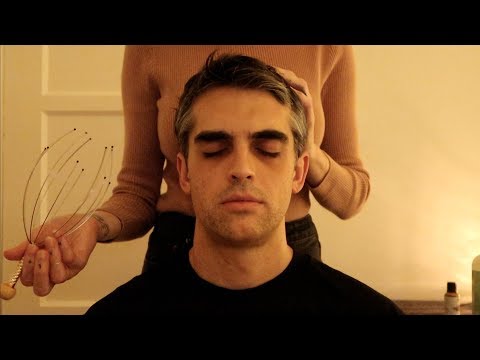 ASMR relaxing head massage before sleep (with my boyfriend! ?)